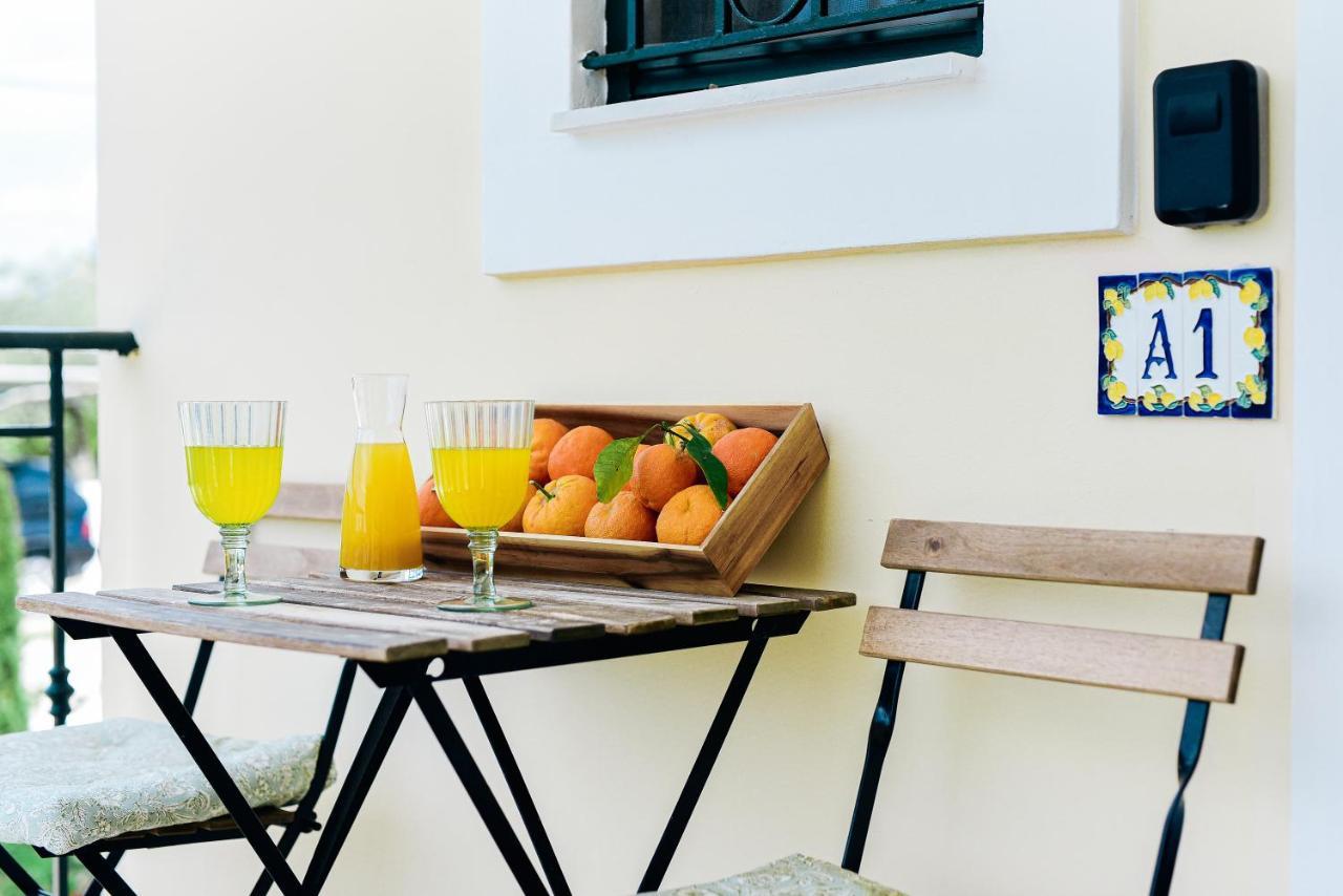 Oliva Holiday Homes Dhiyeliotika Ngoại thất bức ảnh